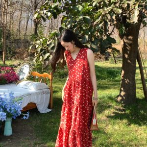 Light Spring Mountains Retro Floral Maxi Dress for Women - Loose V-Neck Sleeveless Long Dress, Perfect for Summer 90s & Y2K Style