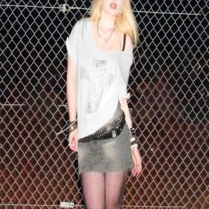 Light Subculture Cross Sequin Loose Mid-Length T-Shirt for Women - Relaxed Big V-Neck Short Sleeve Summer Top