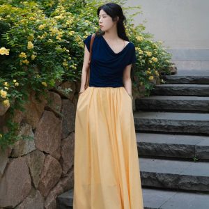Light Yellow Pleated High-Waisted A-Line Long Skirt with Pockets, Zipper, Casual Parachute Style for a Slimming Effect
