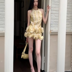 Light Yellow Summer Lace Halter Set with Rhinestones and Romantic Collar - Silk Thread Wave Design