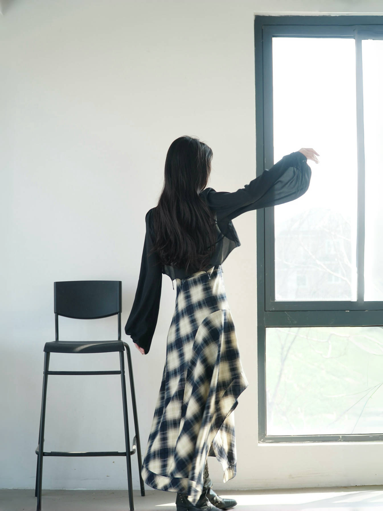 Lightweight Beaded Cardigan with Pipa Sleeves, Long-Sleeved Elegant Outerwear, Wrinkle-Resistant Short Jacket for Spring and Summer Lightweight Beaded Cardigan with Pipa Sleeves, Long-Sleeved Elegant Outerwear, Wrinkle-Resistant Short Jacket for Spring and Summer