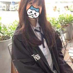 Lightweight Black Sun Protection Jacket for Women - American High Street Style, UV-Resistant, Quick-Drying, Breathable Spring/Summer Cardigan