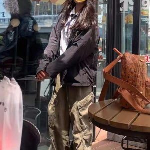 Lightweight Black Sun Protection Jacket for Women - American High Street Style, UV-Resistant, Quick-Drying, Breathable Spring/Summer Cardigan