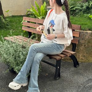 Lightweight Fleece Mid-Rise Slim Fit Flared Jeans for Women - Perfect for Spring and Autumn, Casual Chic Style