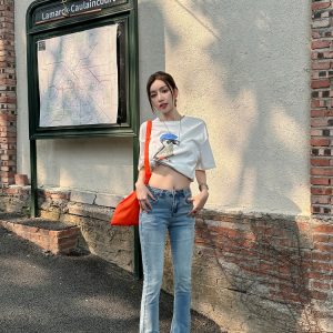 Lightweight Fleece Mid-Rise Slim Fit Flared Jeans for Women - Perfect for Spring and Autumn, Casual Chic Style