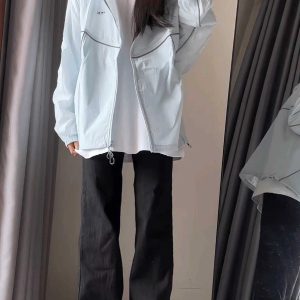 Lightweight Glacier Blue Sun Protection Jacket for Women - Breathable Air-Conditioned Cardigan, Quick-Drying Spring/Summer Outerwear