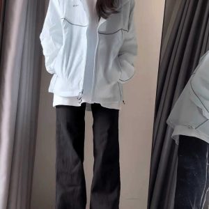 Lightweight Glacier Blue Sun Protection Jacket for Women - Breathable Air-Conditioned Cardigan, Quick-Drying Spring/Summer Outerwear