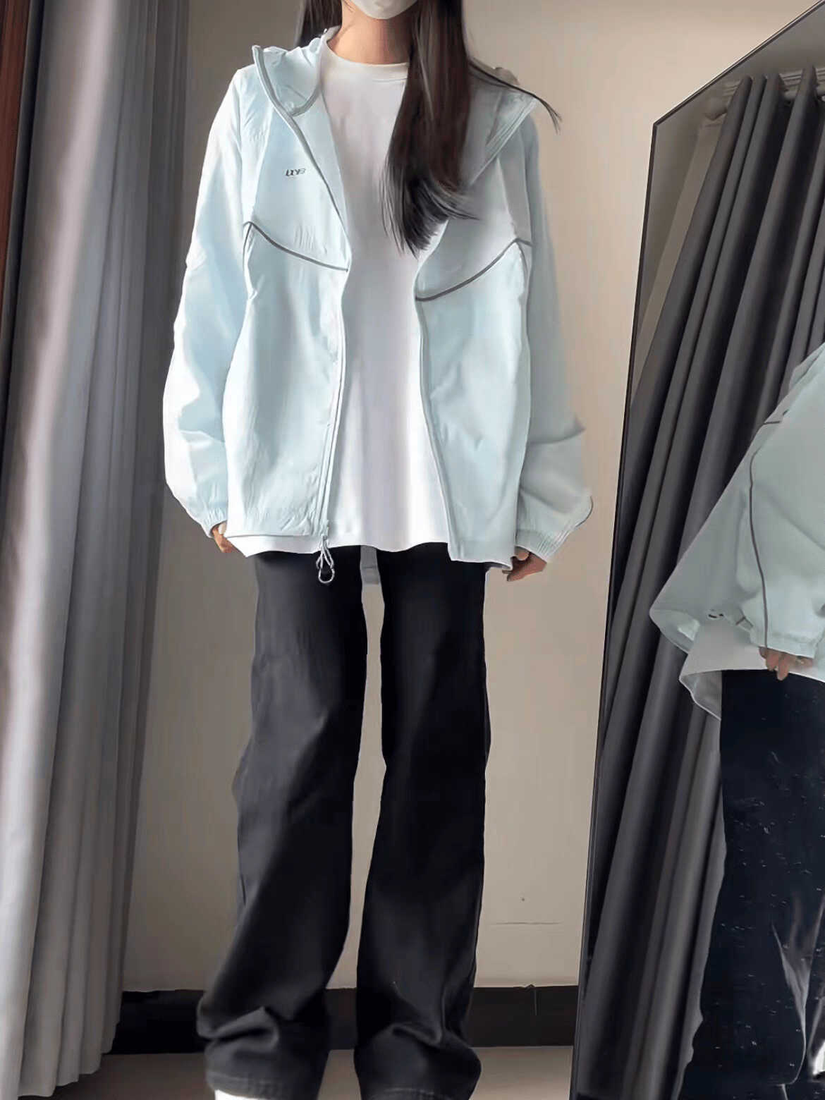 Lightweight Glacier Blue Sun Protection Jacket for Women - Breathable Air-Conditioned Cardigan, Quick-Drying Spring/Summer Outerwear Lightweight Glacier Blue Sun Protection Jacket for Women - Breathable Air-Conditioned Cardigan, Quick-Drying Spring/Summer Outerwear