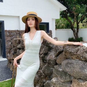 Lightweight High-Waisted V-Neck Hollow Knit Dress for Women - Slim Fit Long Skirt Perfect for Spring and Summer Style