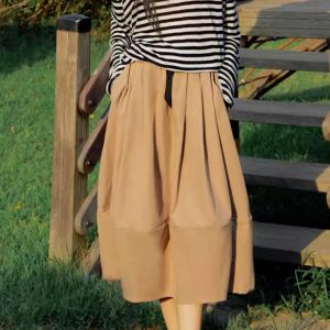 Lightweight Japanese Style Mid-Length Women's Skirt with Magnetic Buckle, Versatile Floral Bud Design for Spring and Autumn Fashion