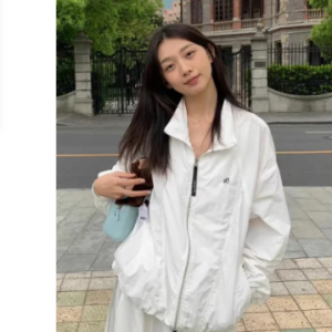 Lightweight Japanese-Style Stand Collar Sun Protection Jacket for Women, 2025 Summer Short Coat, UV Protection, Breathable Fashion.