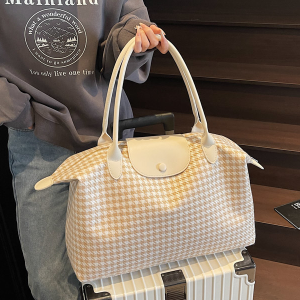 Lightweight Large-Capacity Travel Bag - Versatile Commuting Shoulder Bag for Business Trips, Gym, and Maternity Storage