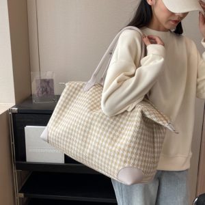 Lightweight Large-Capacity Travel Bag for Commuting, Gym, and Maternity - Versatile Short-Distance Business Trip Tote