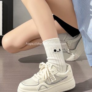 Lightweight Mesh White Sneakers for Women - Breathable Casual Minimalist Sports Shoes for Summer 2025