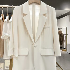 Lightweight Off-White Women's Suit Jacket - Stylish Minimalist Blazer for Summer Commuting, Fashionable 2025 Design