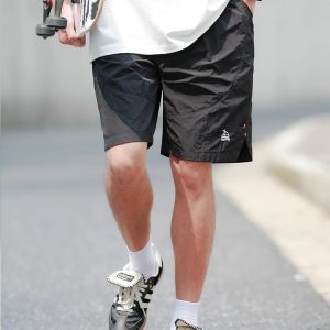 Lightweight Quick-Dry Five-Point Beach Shorts for Men and Women - Casual Outdoor Mountain Style Summer Shorts