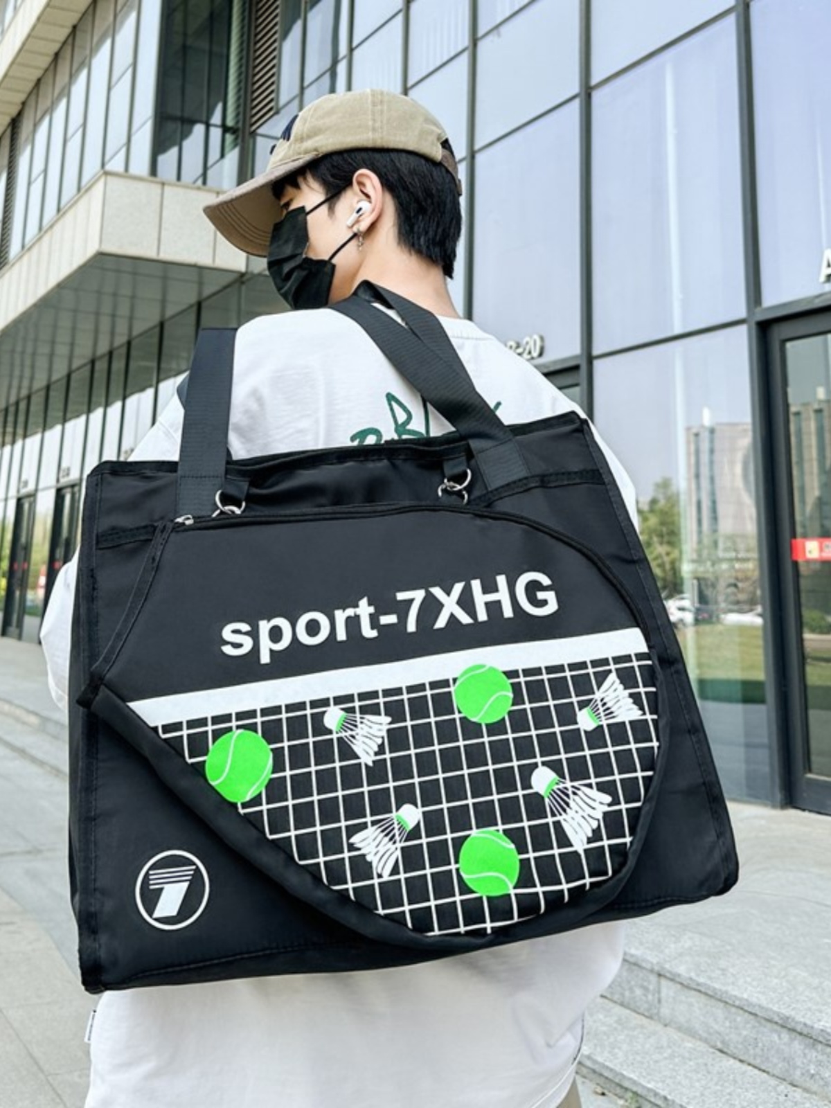 Lightweight Single-Shoulder Backpack for Cycling & Travel - Casual Sports Bag for College Students with Large Capacity Lightweight Single-Shoulder Backpack for Cycling & Travel - Casual Sports Bag for College Students with Large Capacity