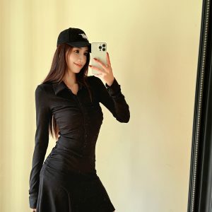 Lightweight Sporty Slim Waist Pleated A-Line Dress for Women, Spring Polo Collar Long Sleeve Style, Casual Chic Look