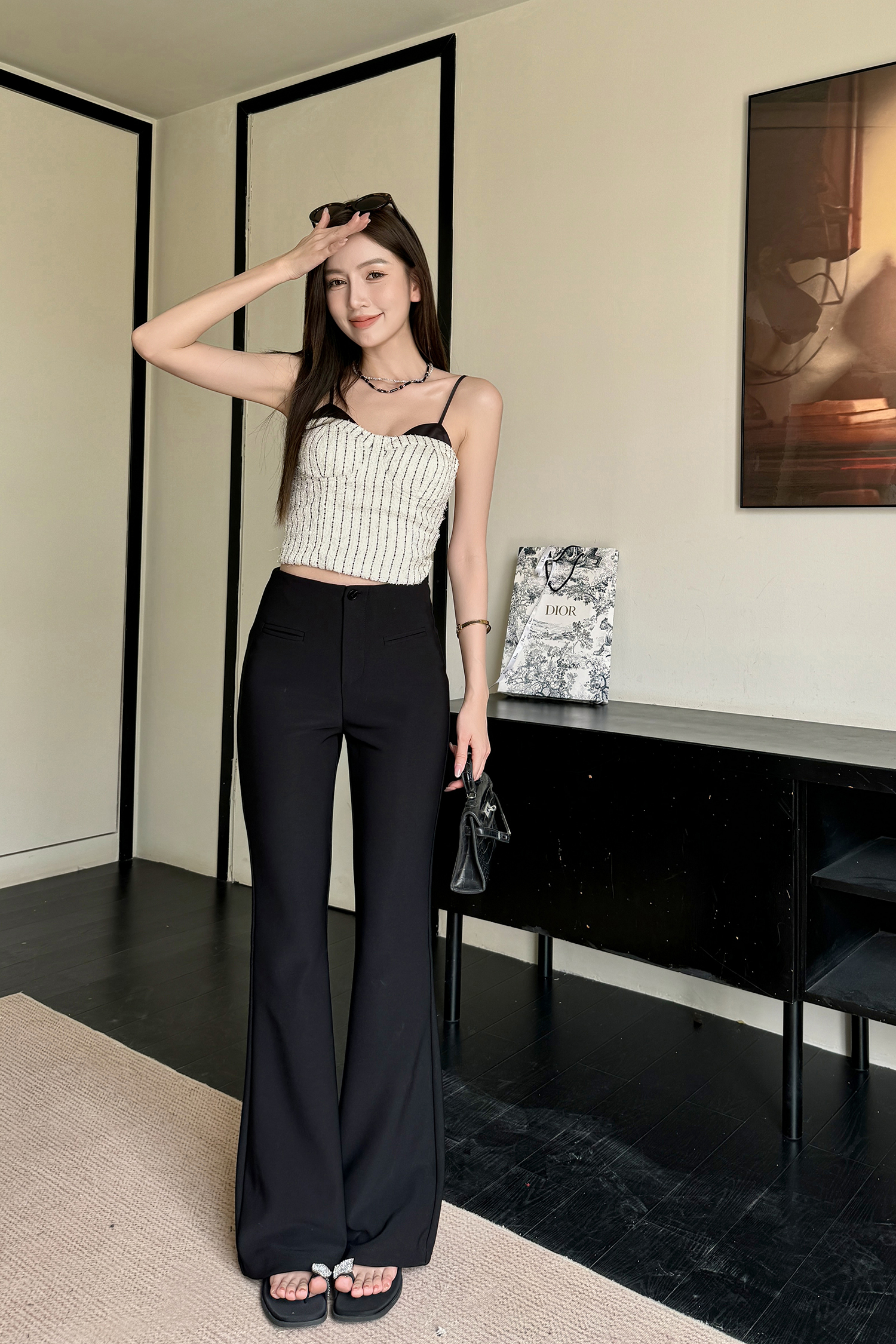 Lightweight Summer High-Waisted One-Button Slim-Fit Stretchy Floor-Length Flared Pants Lightweight Summer High-Waisted One-Button Slim-Fit Stretchy Floor-Length Flared Pants