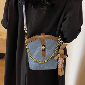 Lightweight Versatile Bucket Bag for Women – Fashionable Summer Travel Crossbody Shoulder Bag 2025 Style