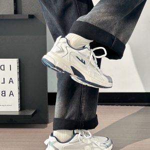 Lightweight White Mesh Sports Shoes for Women, Breathable Soft-Soled Summer Sneakers, American-Style Dad Shoes 2025