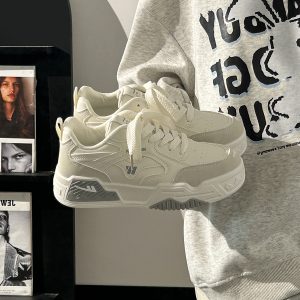 Lightweight Women's White Canvas Sneakers - Breathable Mesh Sports Shoes for Summer - Versatile Casual Footwear