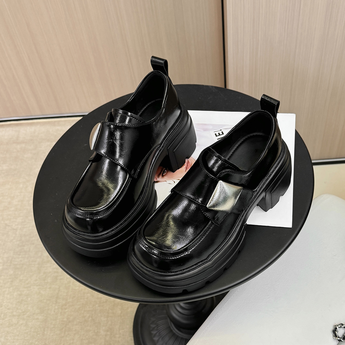 Limited Edition 25th Anniversary Single Shoes - Stylish Clearance Sale, Trendy Footwear for Fashion Lovers