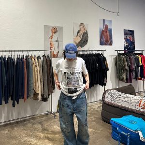 Loose Denim Pants with Heavy-Duty Graffiti Print, Light Clay Dye, High-End Style, Y2K Fashion, Trendy Streetwear, Second Batch Design
