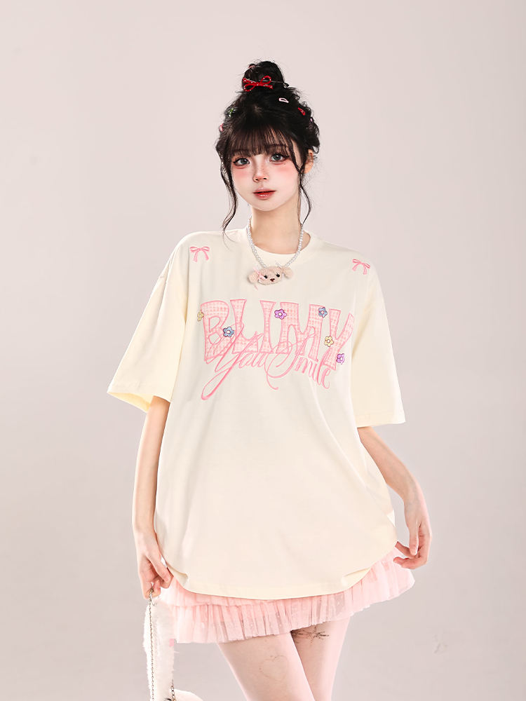 Loose Fit American-Style Letter Embroidery Short Sleeve T-Shirt for Women - Summer 2025 Korean Style, Slimming and Chic Loose Fit American-Style Letter Embroidery Short Sleeve T-Shirt for Women - Summer 2025 Korean Style, Slimming and Chic