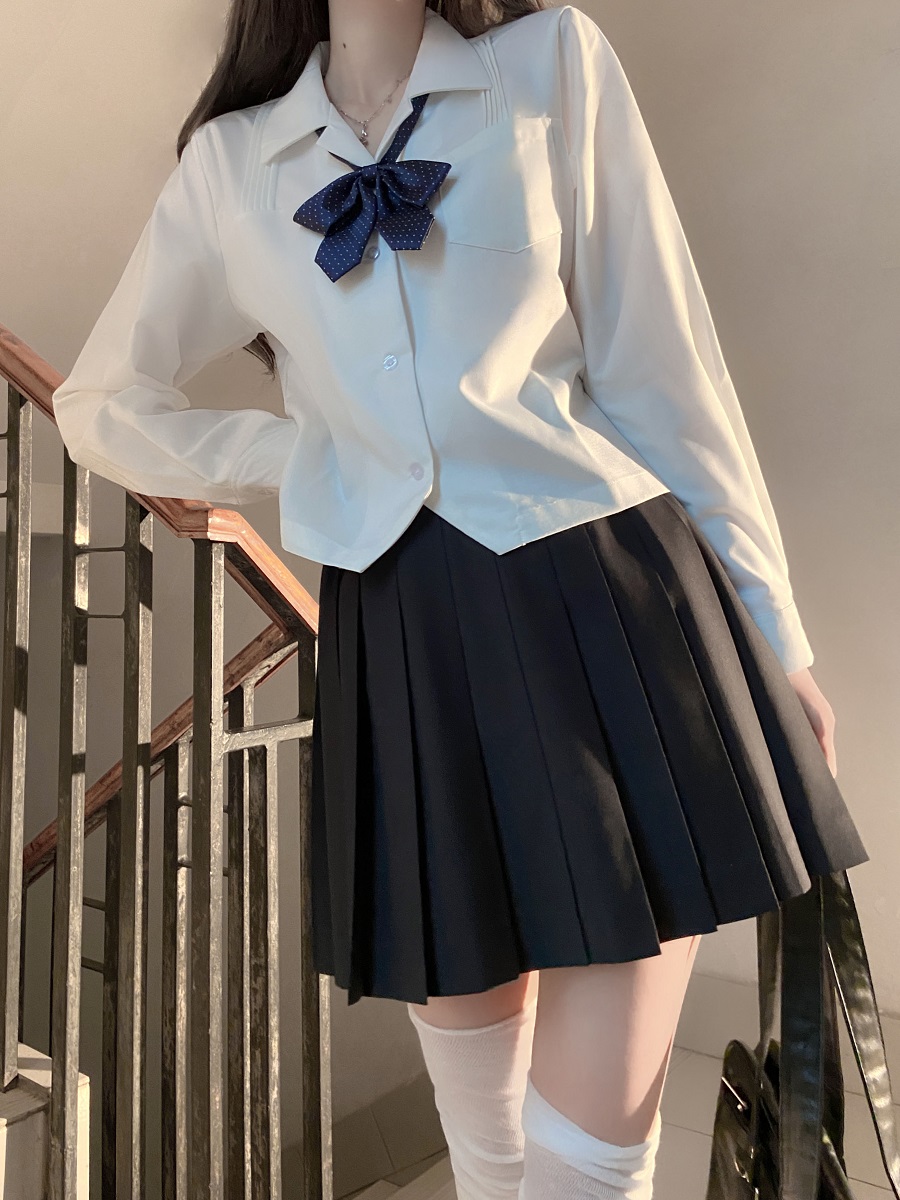 Loose Fit White Short and Long Sleeve JK Shirt - Versatile College Style Top for Women - Spring and Autumn Wardrobe Essential Loose Fit White Short and Long Sleeve JK Shirt - Versatile College Style Top for Women - Spring and Autumn Wardrobe Essential