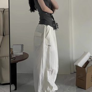 Loose Wide-Leg White Cargo Pants for Women - American Hip-Hop Style Jazz Dance Casual Sports Trousers with Slimming Drape