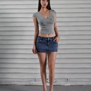 Low-Cut Cross V-Neck Short Sleeve Fitted Stretchy Top - Y2K Style Casual Wear