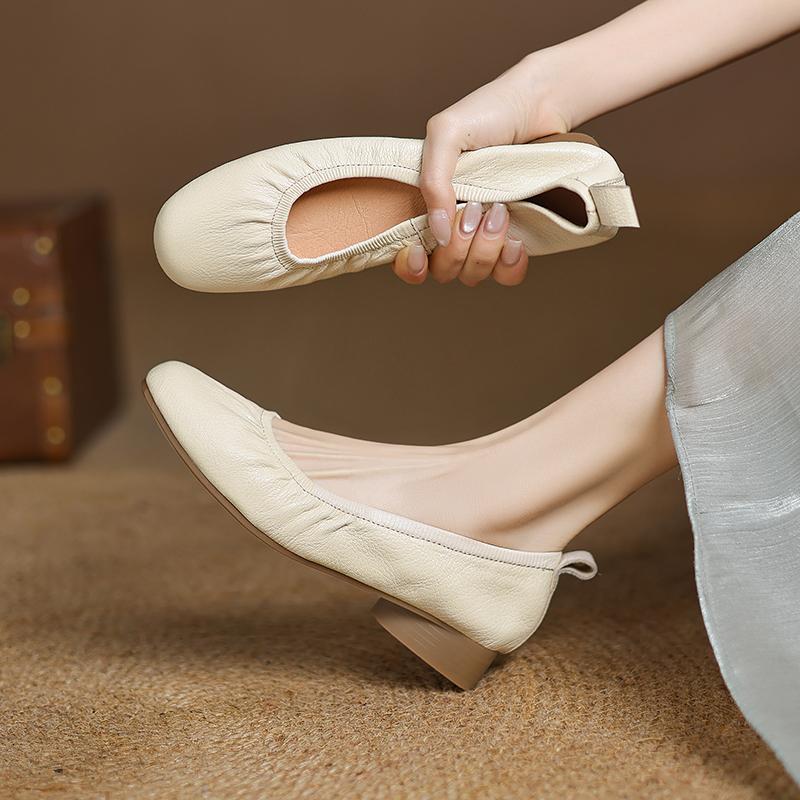 Low-Heeled Chunky Sole Genuine Leather Moccasin Flats - Ultra-Soft Small Shoes for Comfortable Everyday Wear