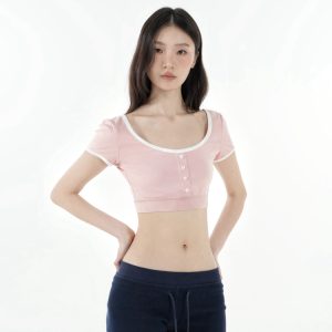 Low-Waist Slim-Fit Elastic Sports Knitted Shorts for Women - Casual Activewear, Perfect for Gym and Outdoor Activities