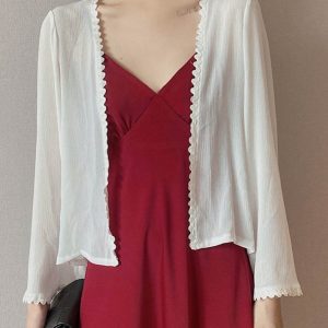 Lunar Crescent Lace Cardigan - Chiffon Sun Protection, Bell Sleeves, Draped Design, Slimming Short Jacket for Spring/Summer Women's Fashion