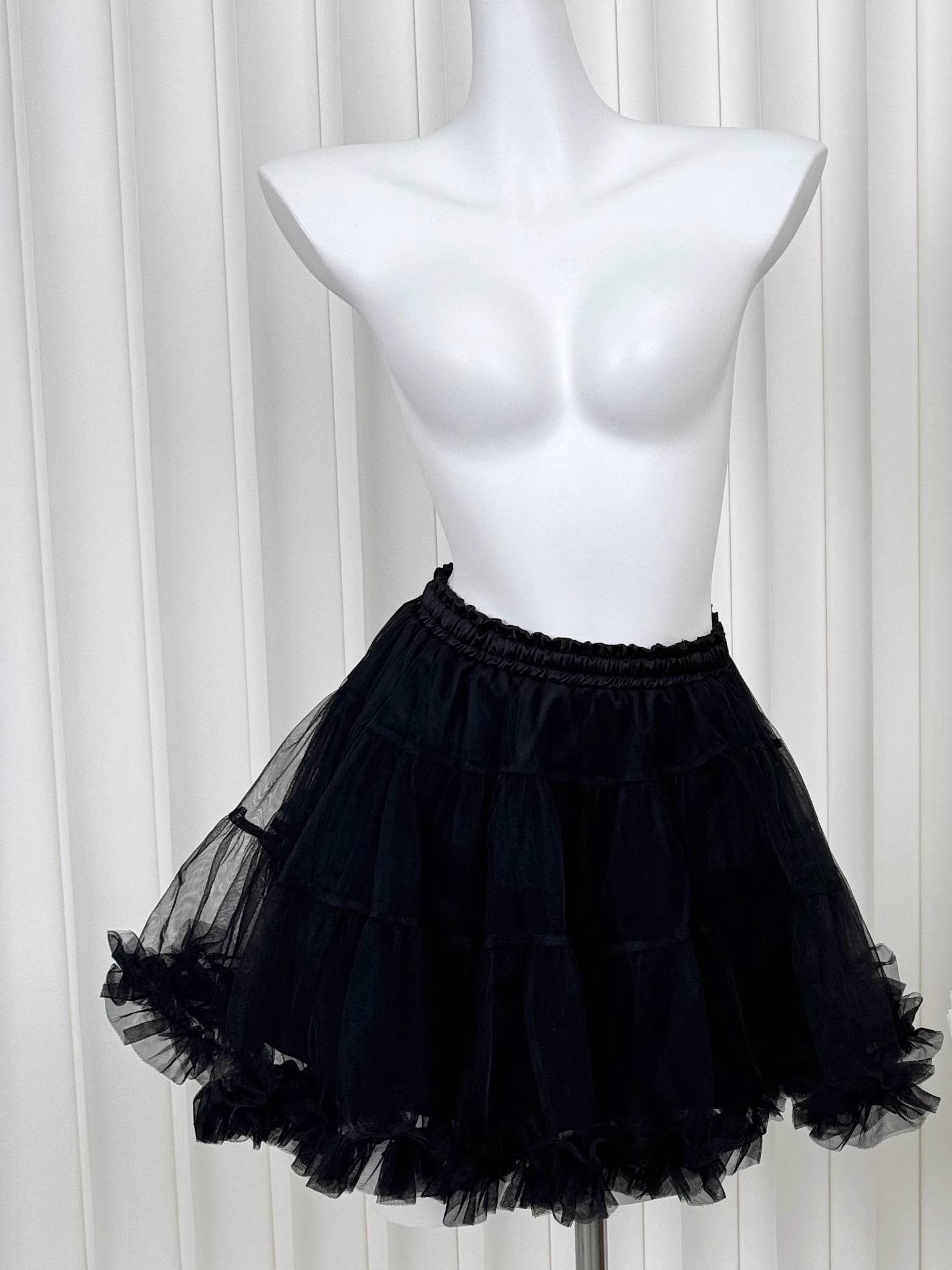 Luxury Thousand Gold Slimming Waist Contrast Color Fake Two-Piece Short Sleeve Cardigan Jacket with Puff Skirt for Women Luxury Thousand Gold Slimming Waist Contrast Color Fake Two-Piece Short Sleeve Cardigan Jacket with Puff Skirt for Women