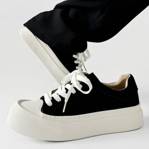 Men's American-Style Oversized Canvas Shoes with Milk-Flavored Sole, Retro Platform Sneakers for Commuting and Training