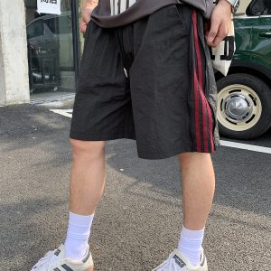 Men's and Women's American Retro Striped Quick-Dry Sports Shorts - Lightweight Breathable Straight-Leg Summer Trendy Five-Point Pants