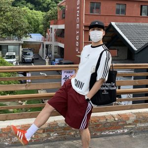 Men's and Women's American Retro Striped Quick-Dry Sports Shorts - Lightweight Breathable Straight-Leg Summer Trendy Five-Point Pants