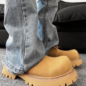 Men's British Retro Round-Toe Derby Shoes - Cleanfit Brown Leather, Thick Sole, Height-Increasing Mickey Design, Trendy Work Style