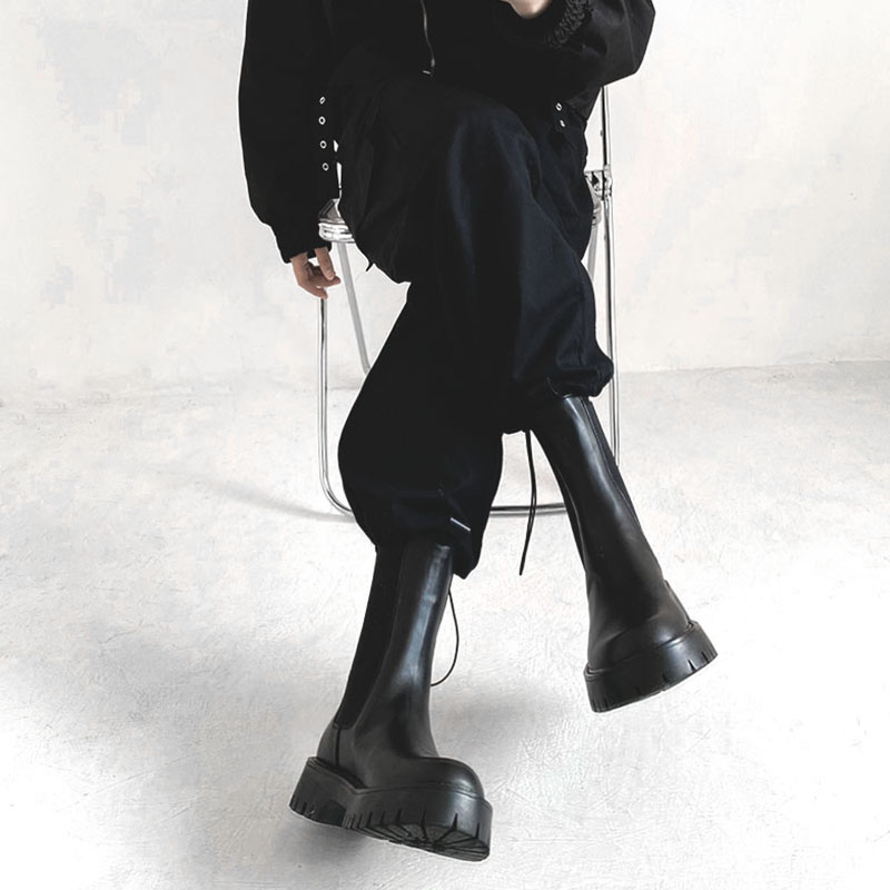 Men's British Style Chelsea Boots - Genuine Leather High-Top Knight Martin Boots for Trendy Instagram Looks - European & American Fashion