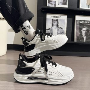 Men's Korean Style Casual Sports Shoes - Versatile Soft-Soled White Sneakers for Spring - Trendy Niche Footwear