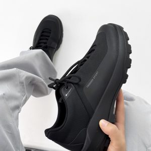 Men's Lightweight Breathable All-Black Mesh Hiking Shoes - Trendy Trail Running & Outdoor Walking Sneakers