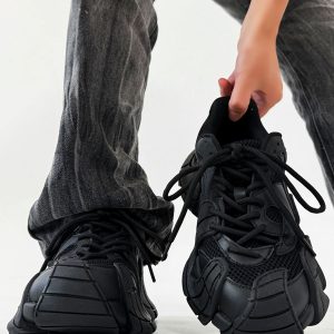 Men's Retro Black Knight Octopus Dad Shoes - Breathable Mesh Hiking Sneakers for Couples with Big Toe Design