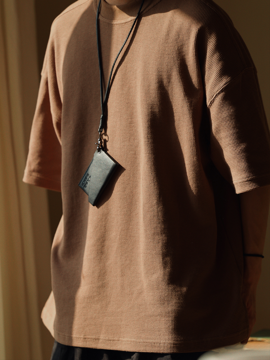 Men's Waffle Texture Loose Fit Solid Color Round Neck Short Sleeve T-shirt, Casual Versatile Couple Shirt, Y2K Inspired Style Men's Waffle Texture Loose Fit Solid Color Round Neck Short Sleeve T-shirt, Casual Versatile Couple Shirt, Y2K Inspired Style