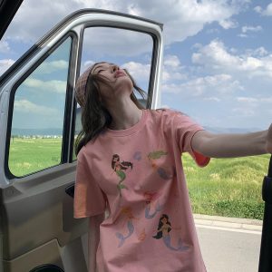 Mermaid Print Short-Sleeve T-Shirt for Women, Loose Fit Summer Top, Trendy 2025 Style, Casual Petite Fashion