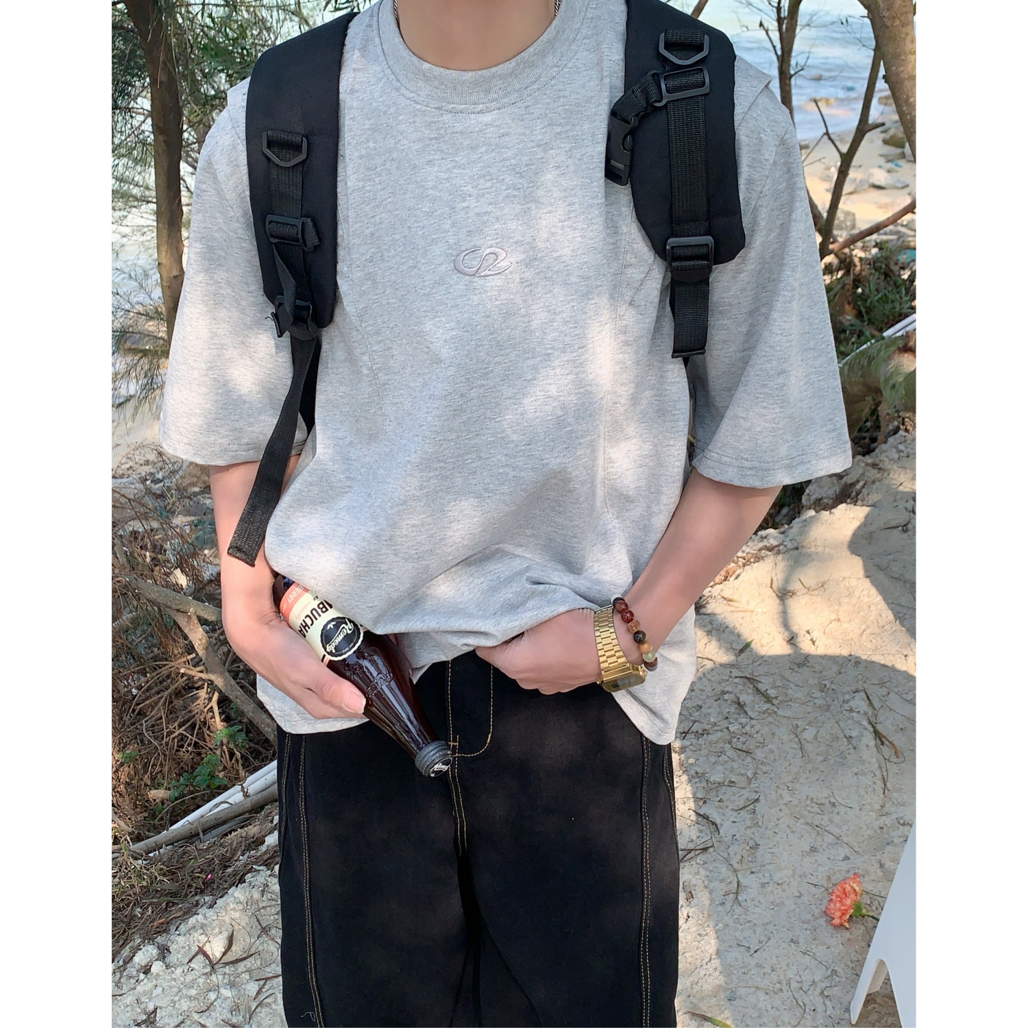 Mid-Century American Vintage Letter Embroidery Cut Short Sleeve T-shirt for Men & Women - Versatile Summer Tee