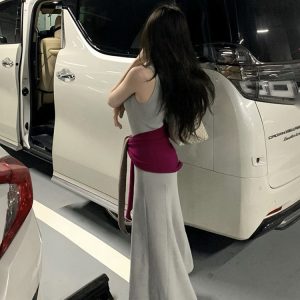 Mid-Length Color-Blocking U-Neck Sleeveless Dress Two-Piece Set - Women's Temperament Style