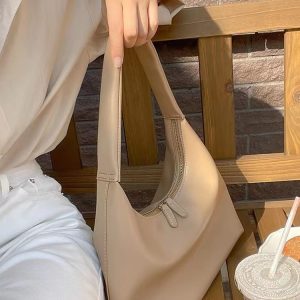 Milk Tea Color Minimalist Dumpling Bag - Soft Leather Retro Shoulder Underarm Bag in Korean Style for Versatile Everyday Use