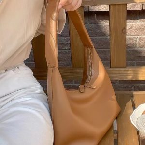 Milk Tea Color Minimalist Dumpling Bag - Soft Leather Retro Shoulder Underarm Bag in Korean Style for Versatile Everyday Use
